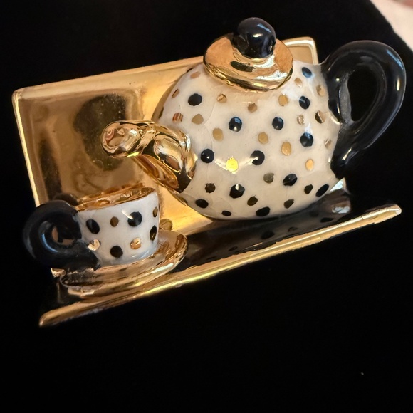 🫖☕ Two Whimsical Pins – Teapot & Teacup + Purple Beaded Purse 💜 - Picture 1 of 9